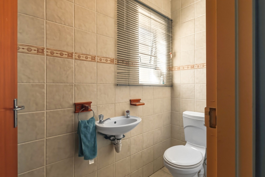 3 Bedroom Property for Sale in Fairview Golf Estate Western Cape